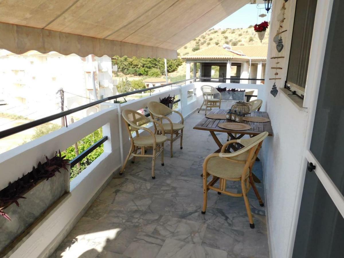 A Bright Home Away From Home Parálion Ástros Exterior foto